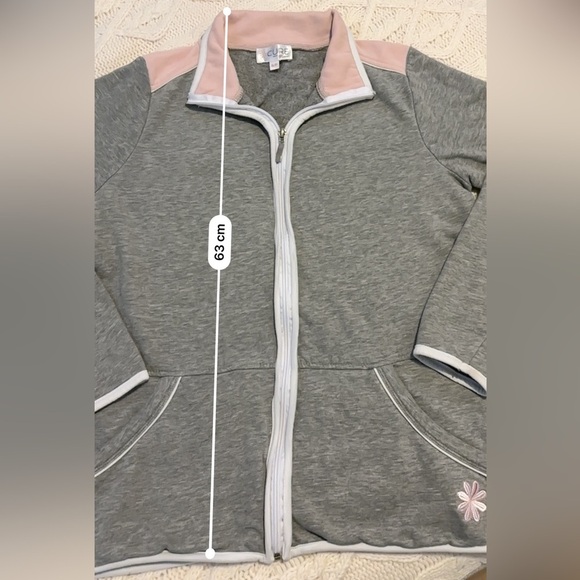 Women’s Comfy Tracksuit - Picture 2 of 5